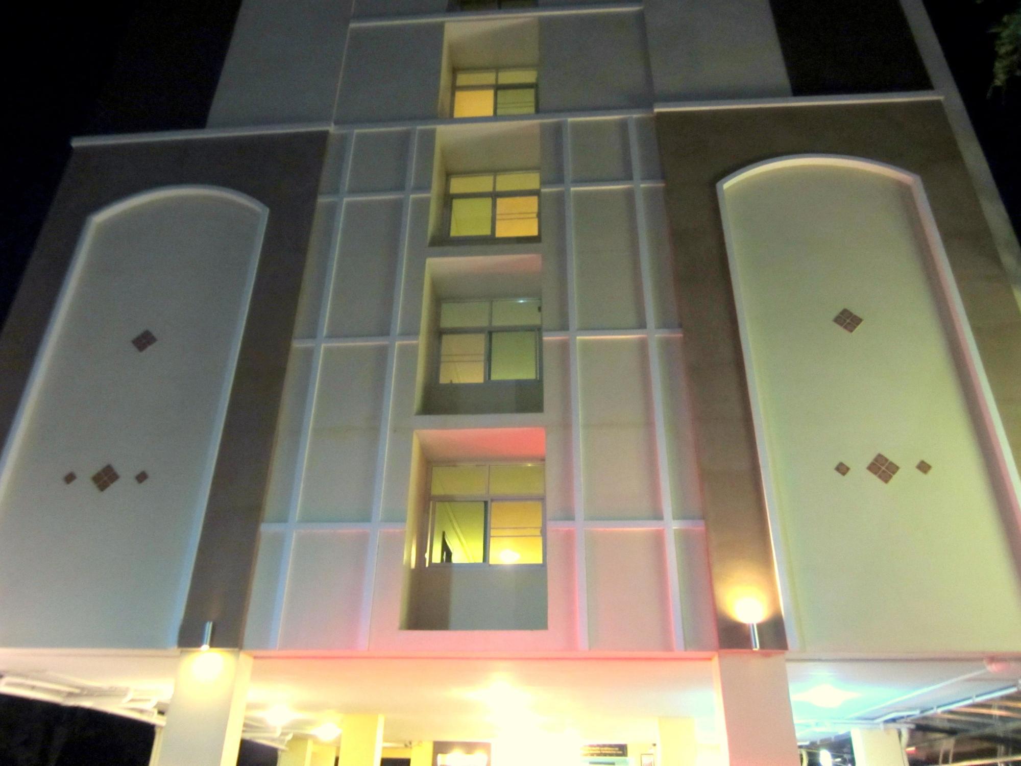 Bed Nimman - Adults Only Otel Chiang Mai Dış mekan fotoğraf